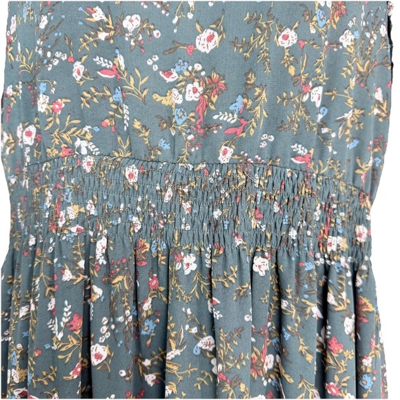 MikaRose Floral Tiered Maxi Dress Gray V-Neck Romantic Cottagecore Modest M - Picture 3 of 11